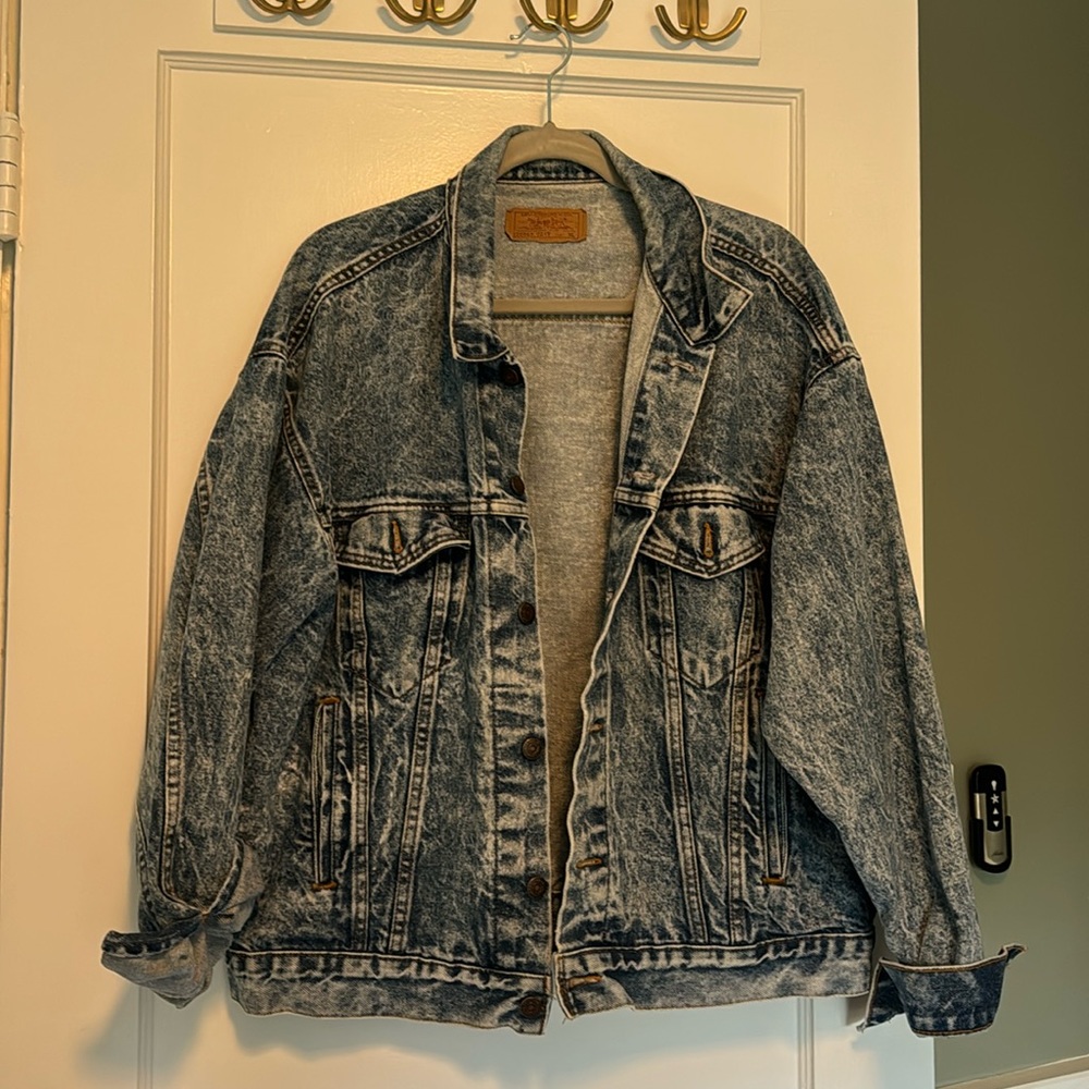 Vintage Levi Jacket: 70507 0219 Size XL